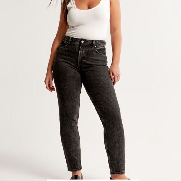 Abercrombie & Fitch Curve Love The Mom High Rise Jean Size 37/‎ 24R - Picture 1 of 14